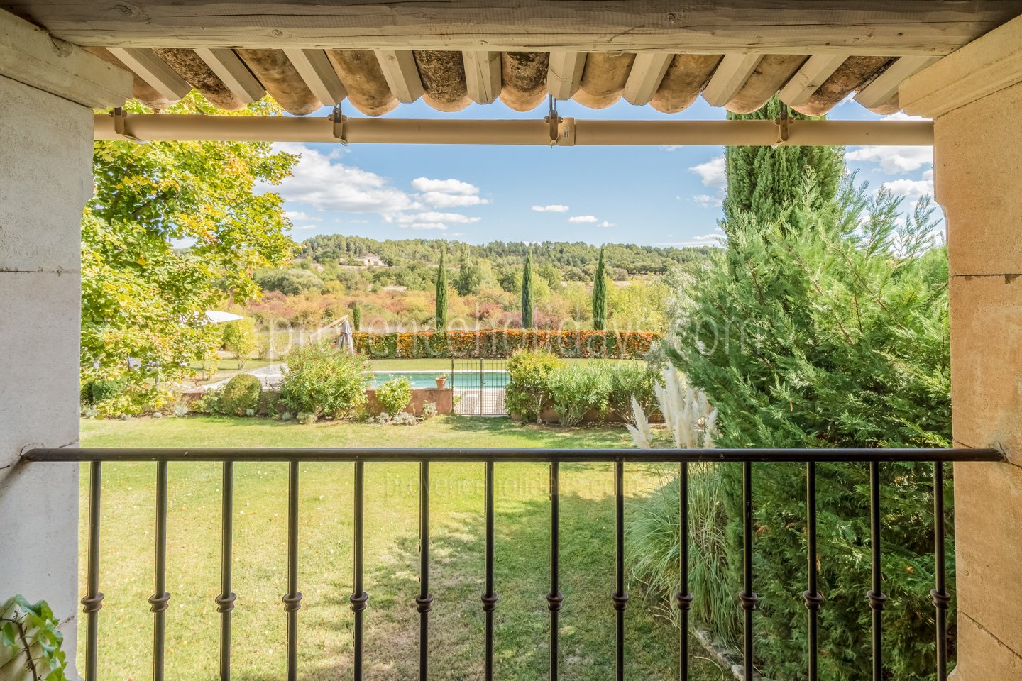 22 - Mas des Barbiers: Villa: Exterior