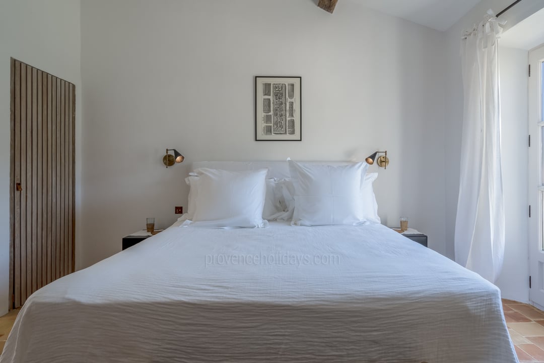 28 - Domaine des Vignobles: Villa: Bedroom