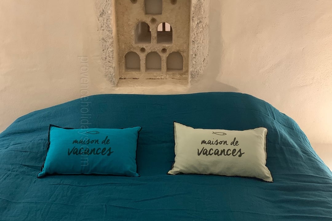 30 - Le Petit Paradis: Villa: Bedroom 2