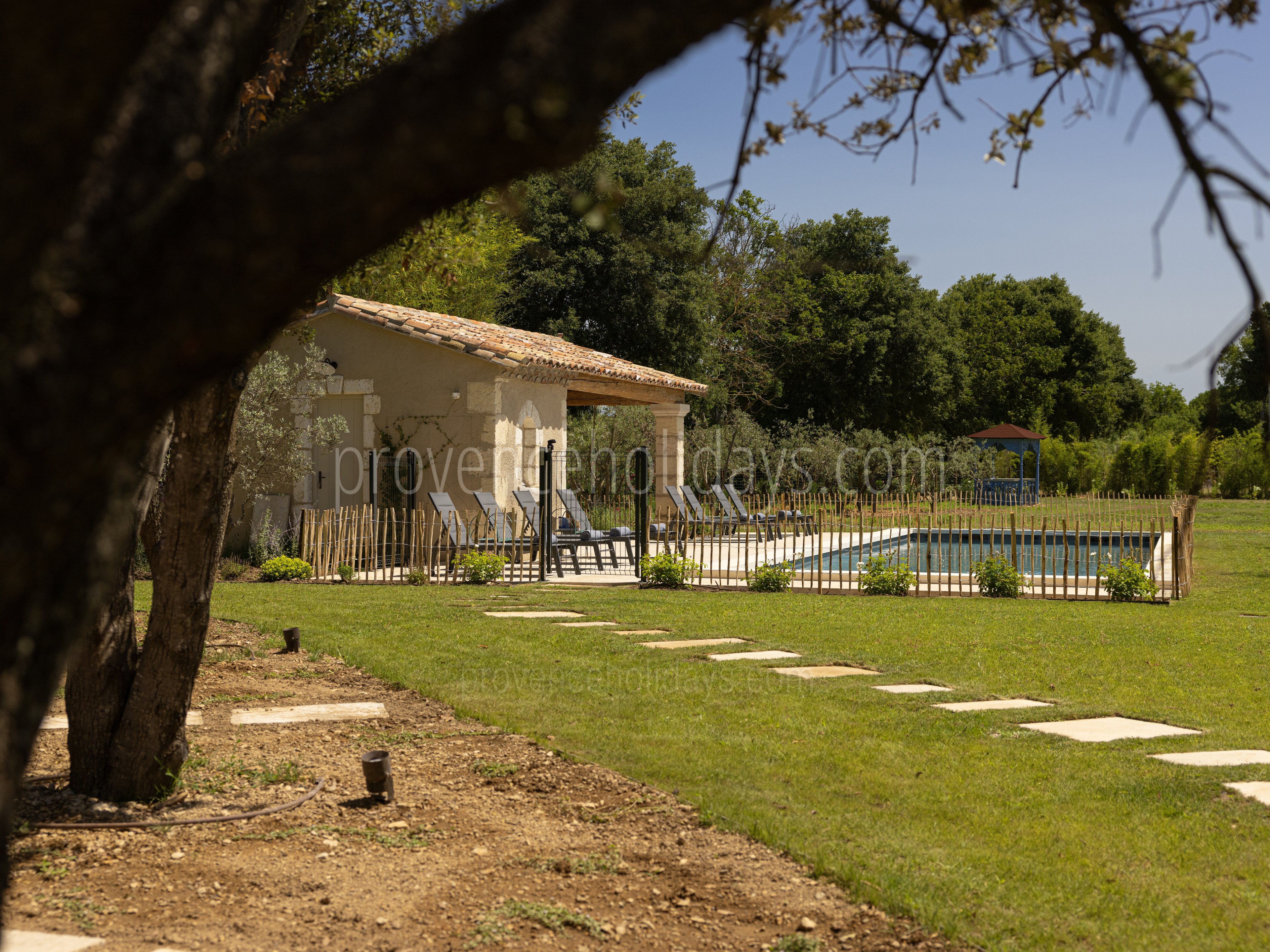 Le Mas des Jardins - 16
