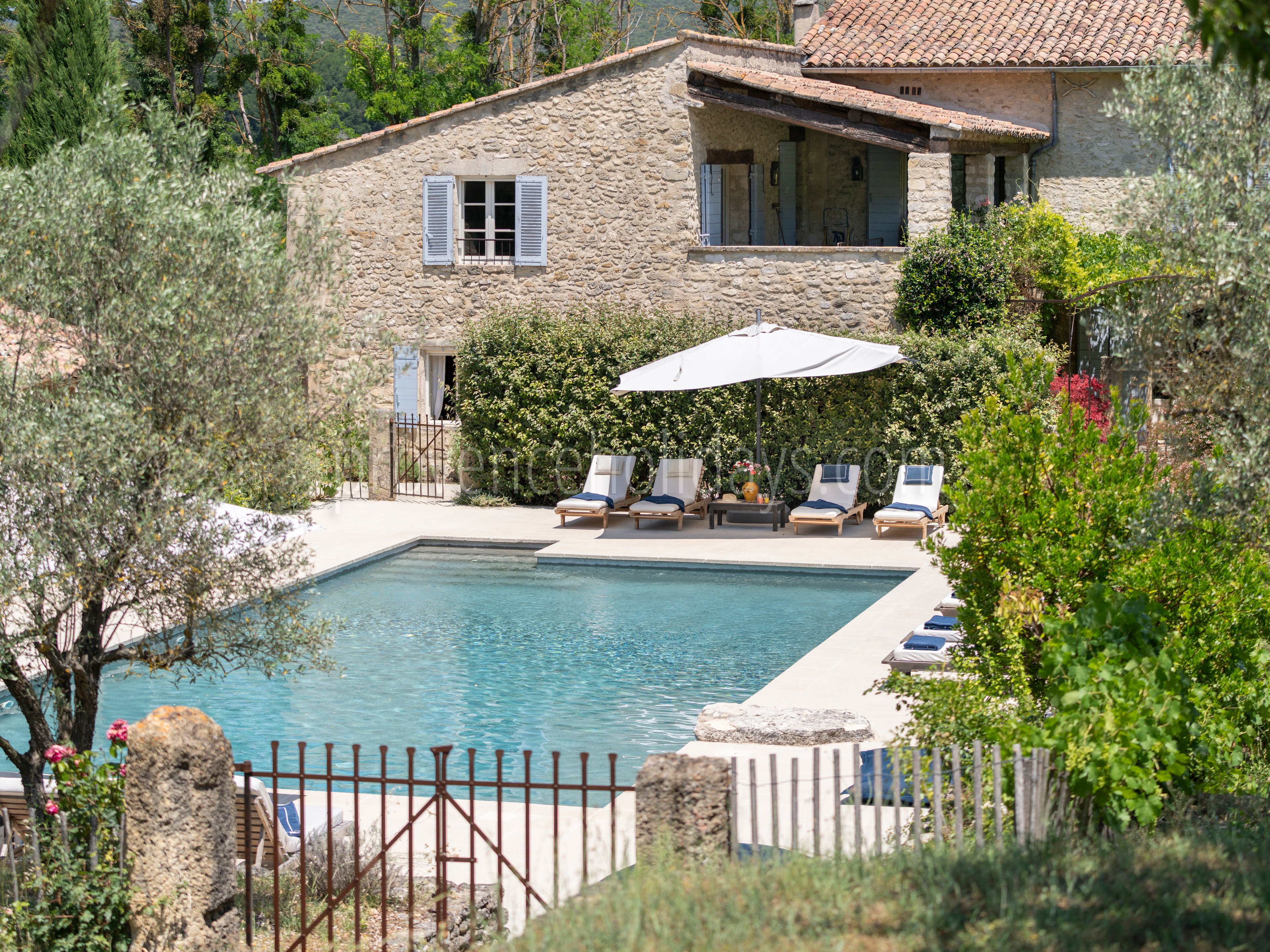 115 - La Bastide Neuve: Villa: Pool