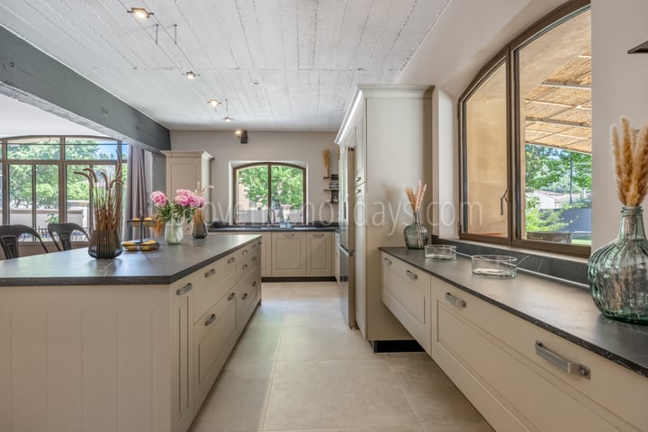 15 - Bastide Leontin: Villa: Interior