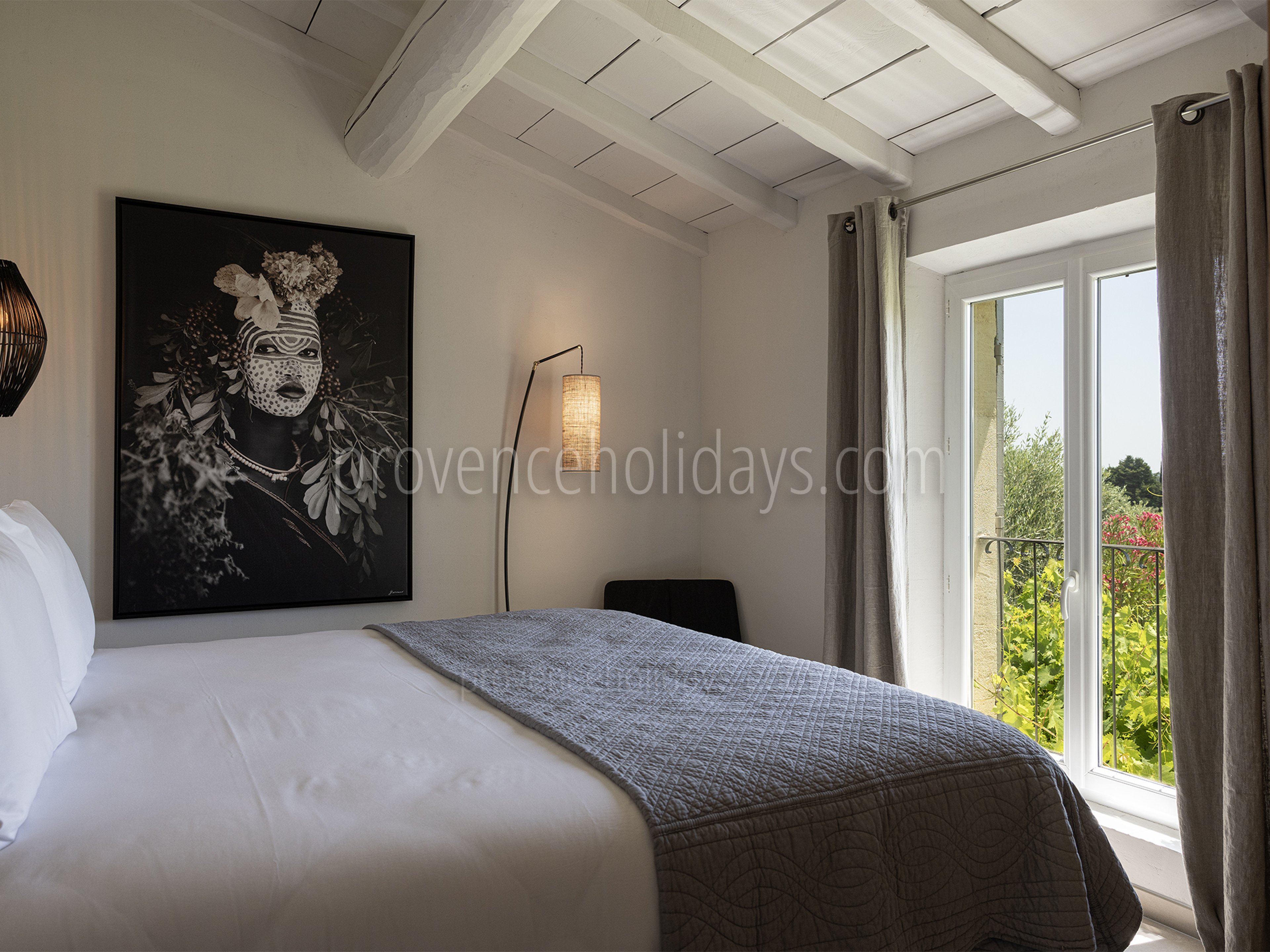 25 - Le Mas des Lauriers: Villa: Bedroom