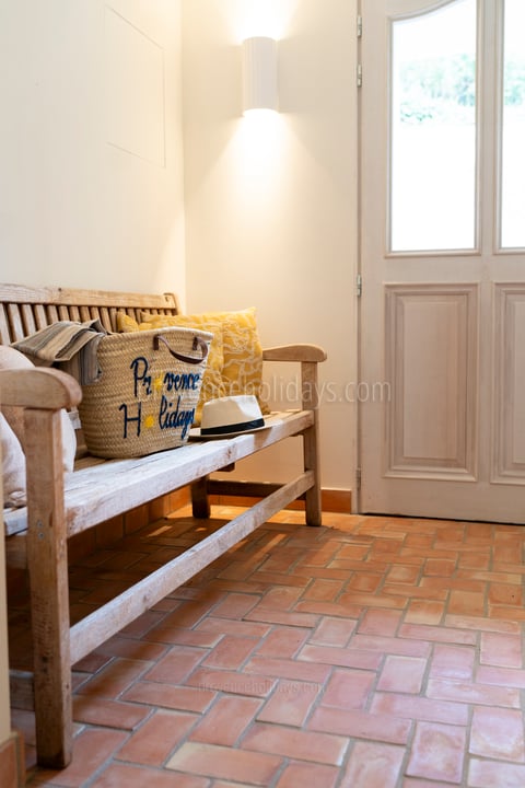 21 - Villa Secrète : Villa: Interior