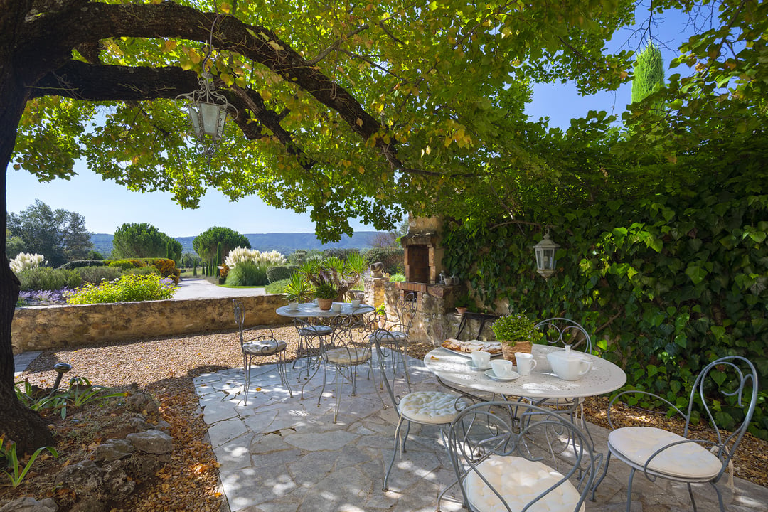 23 - La Bastide des Pins: Villa: Exterior