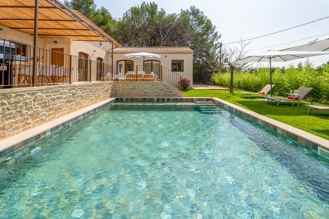 Family-friendly villa near Lourmarin