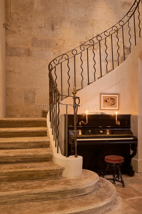 38 - Maison Tourelle: Villa: Interior