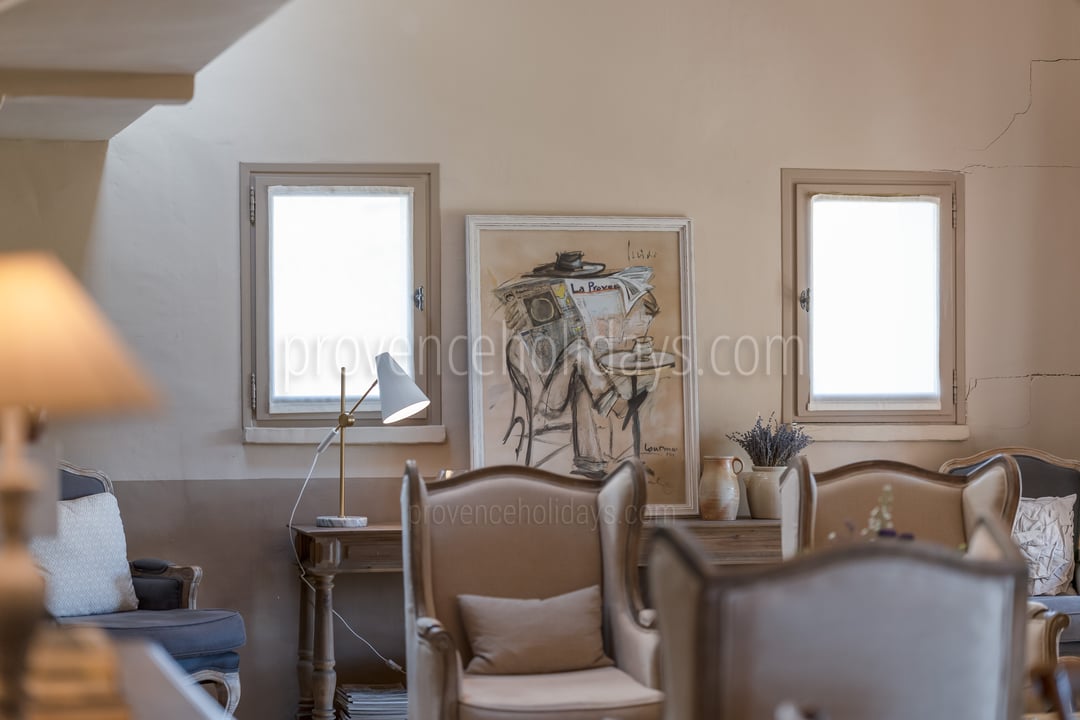 38 - Mas des Barbiers: Villa: Interior