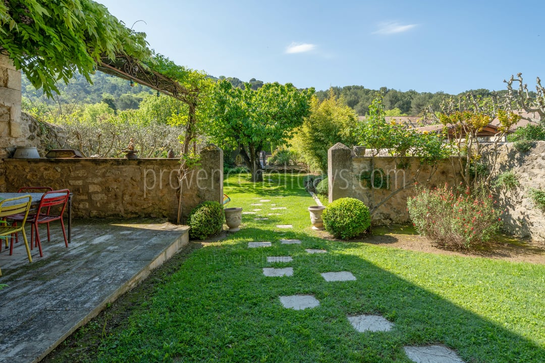 29 - Mas du Cours: Villa: Exterior