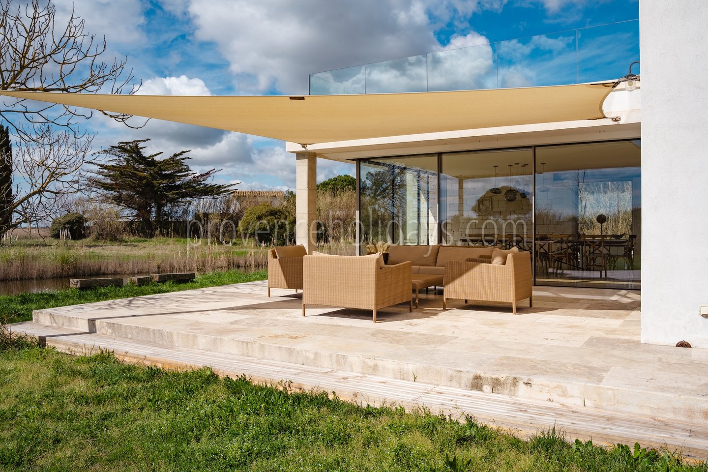 30 - Le Mas Sainte Marie: Villa: Exterior