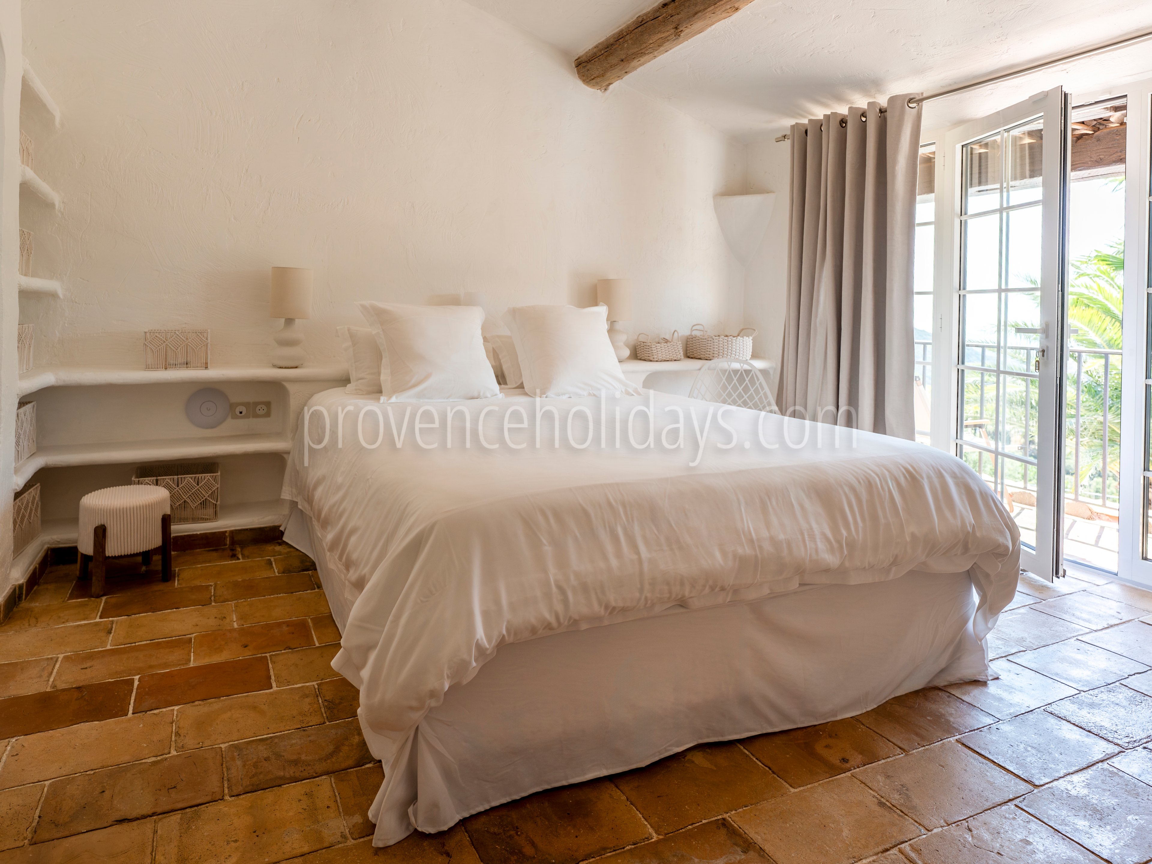 20 - Villa Rose: Villa: Bedroom
