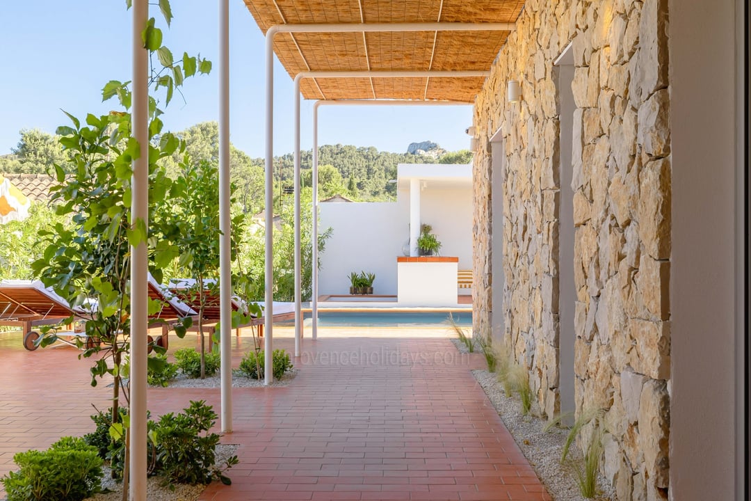 22 - Maison Bardot: Villa: Exterior