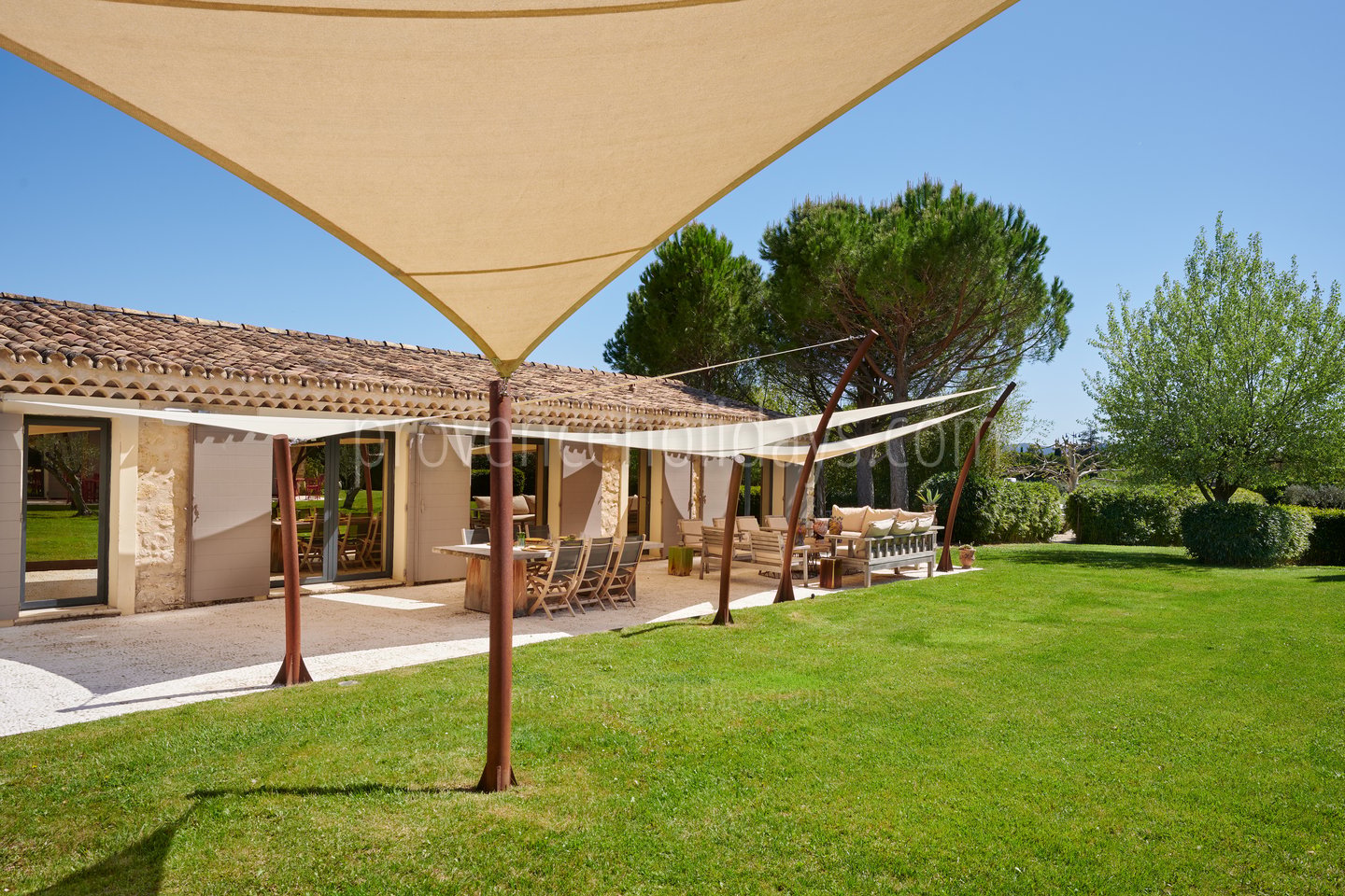 57 - Mas de l\'Artisan: Villa: Exterior