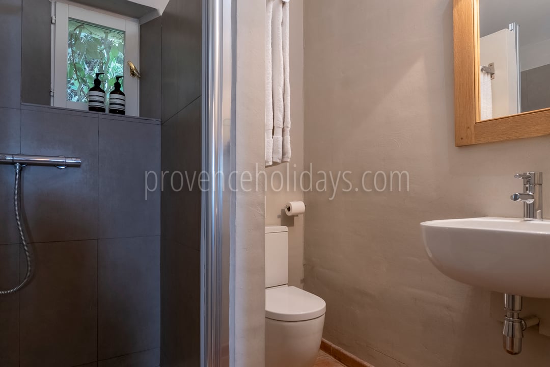 59 - Domaine de Joucas: Villa: Bathroom