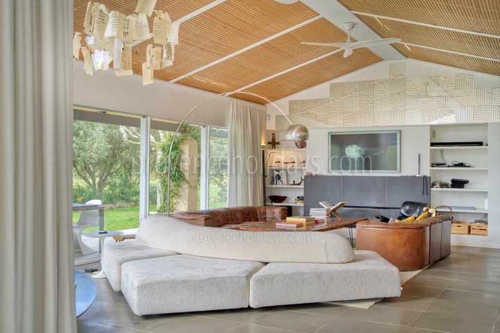 4 - Refuge d\'Azur: Villa: Interior