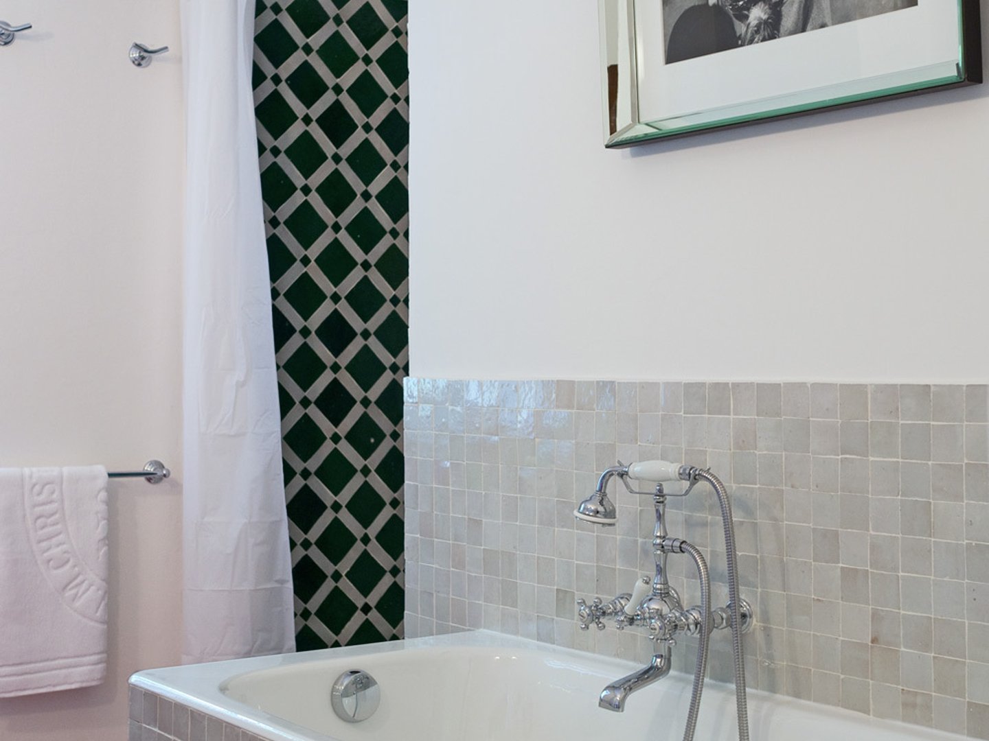 15 - Maison Louise: Villa: Bathroom