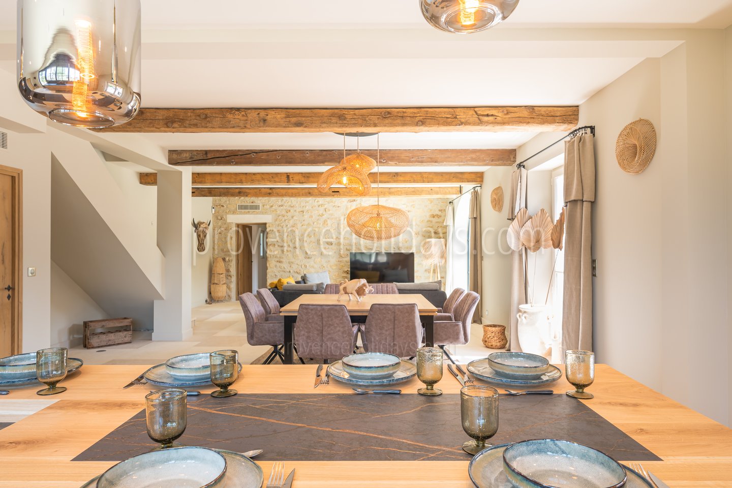 8 - Mas Lucie: Villa: Interior