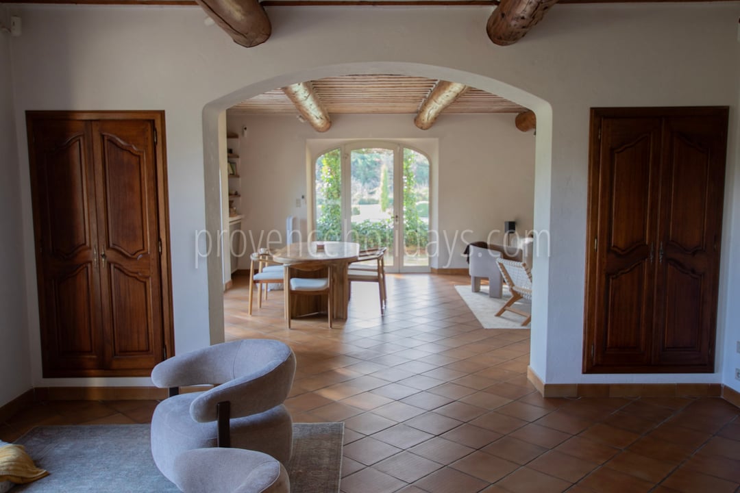 16 - Mas des Barrattes: Villa: Interior
