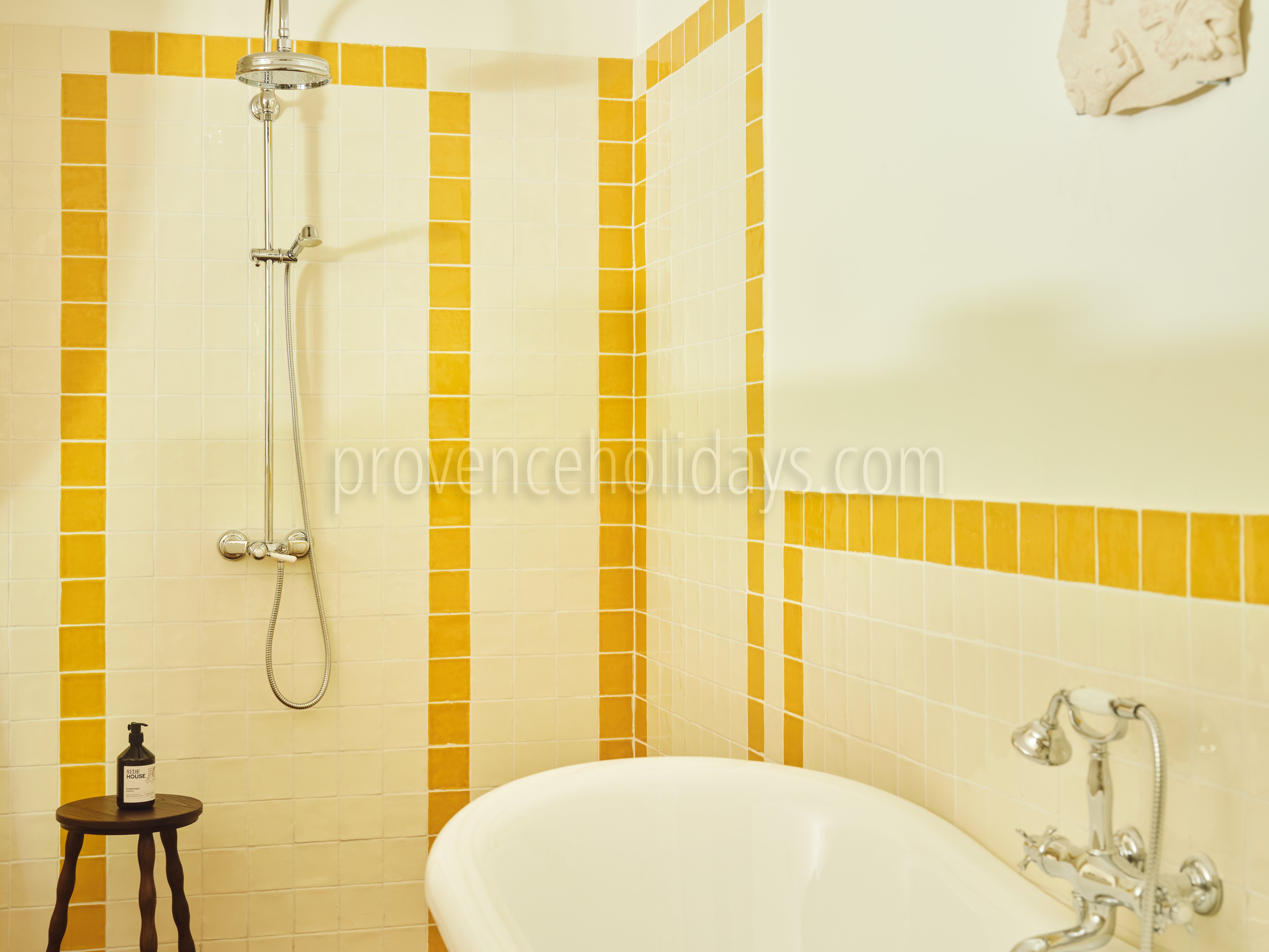 23 - La Mosaïque d\'Eygalières: Villa: Bathroom