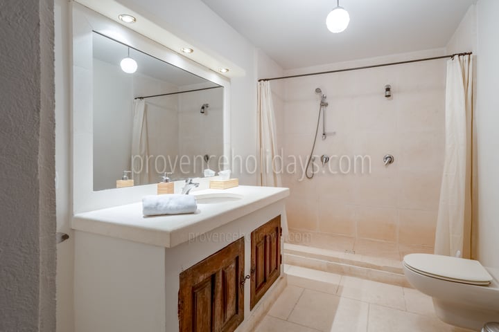 52 - Le Mas de Goult (24): Villa: Bathroom