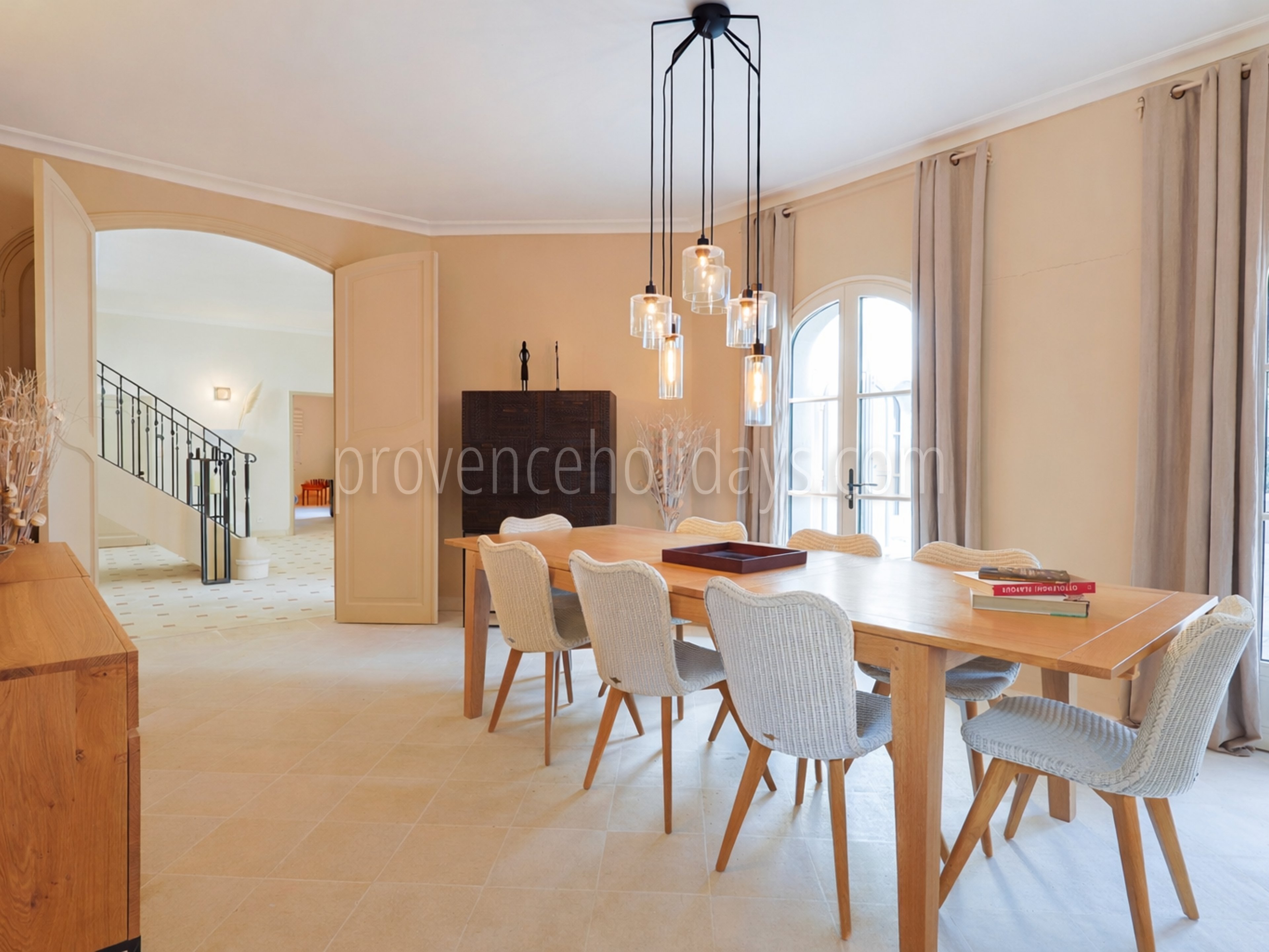 22 - Domaine de la Tour: Villa: Interior