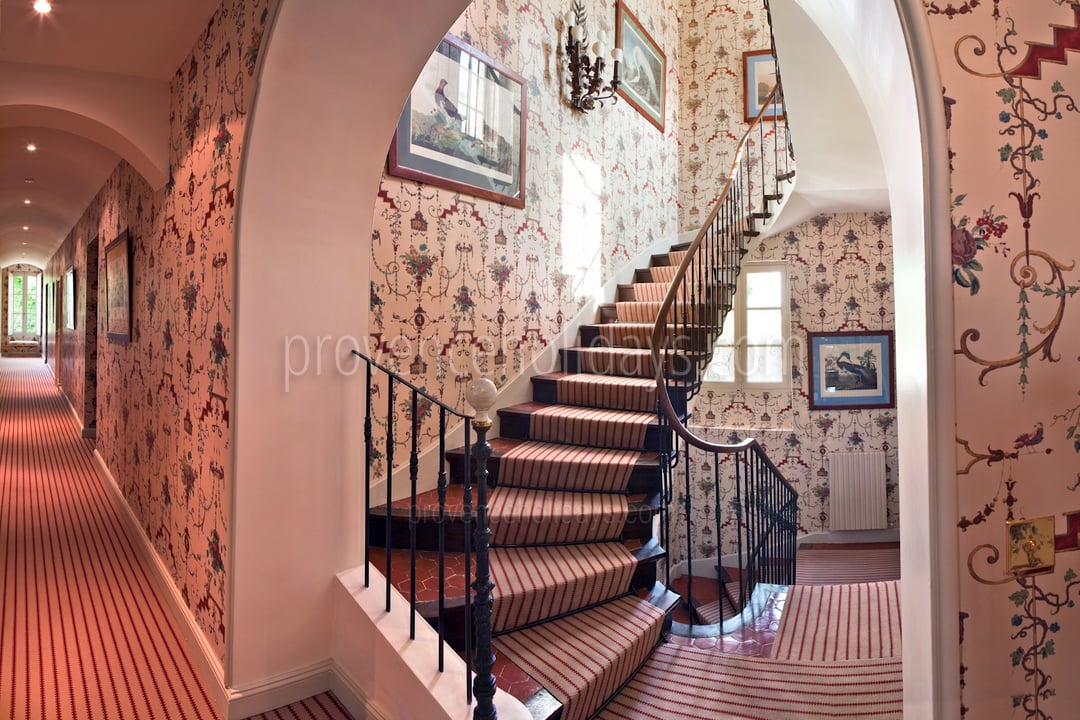 12 - Le Château: Villa: Interior