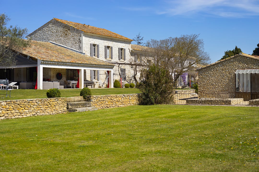 12 - Mas des Vignes: Villa: Exterior