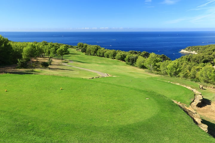 Tourism in Saint-Cyr-sur-Mer