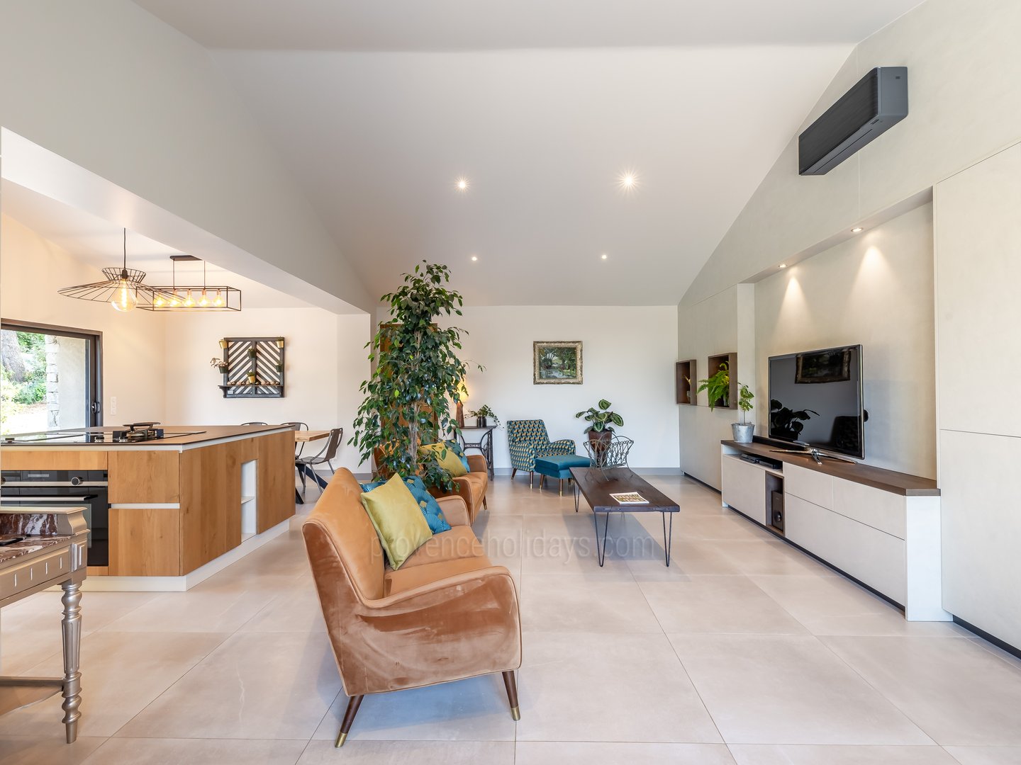 9 - Maison Mistral: Villa: Interior