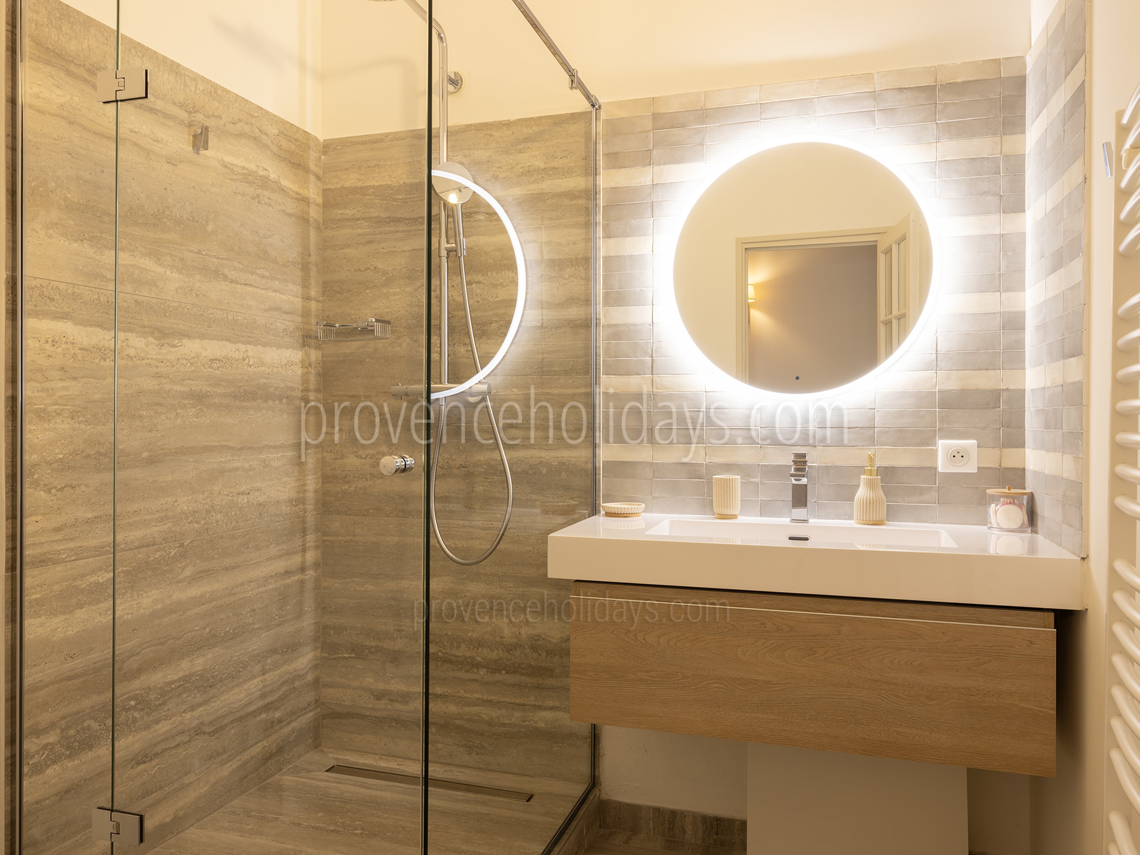 37 - Mas Vernet: Villa: Bathroom