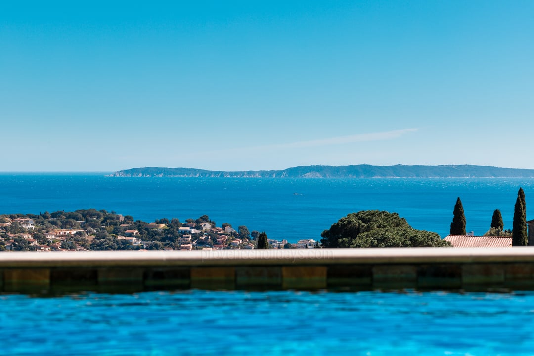 3 - Villa Blue Roc: Villa: Pool