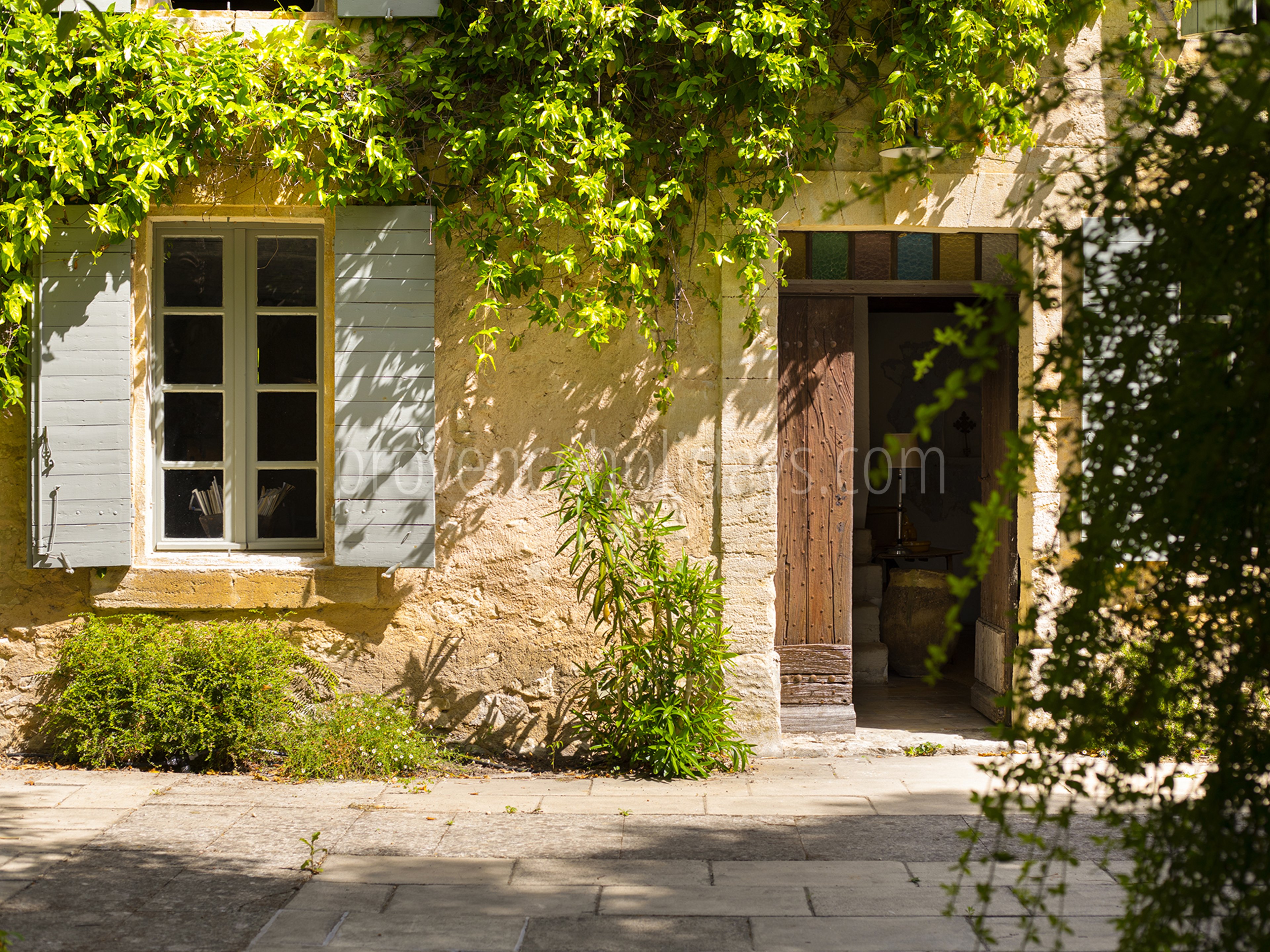101 - Mas des Lavandes: Villa: Exterior