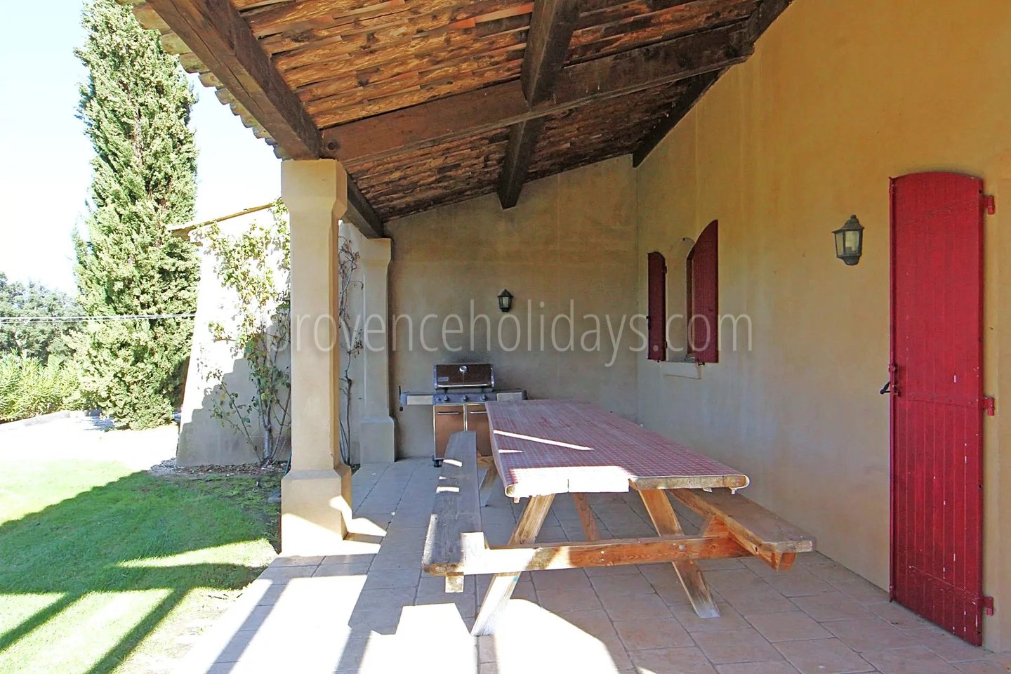 12 - Villa au cœur des vignes à Grimaud: Villa: Exterior