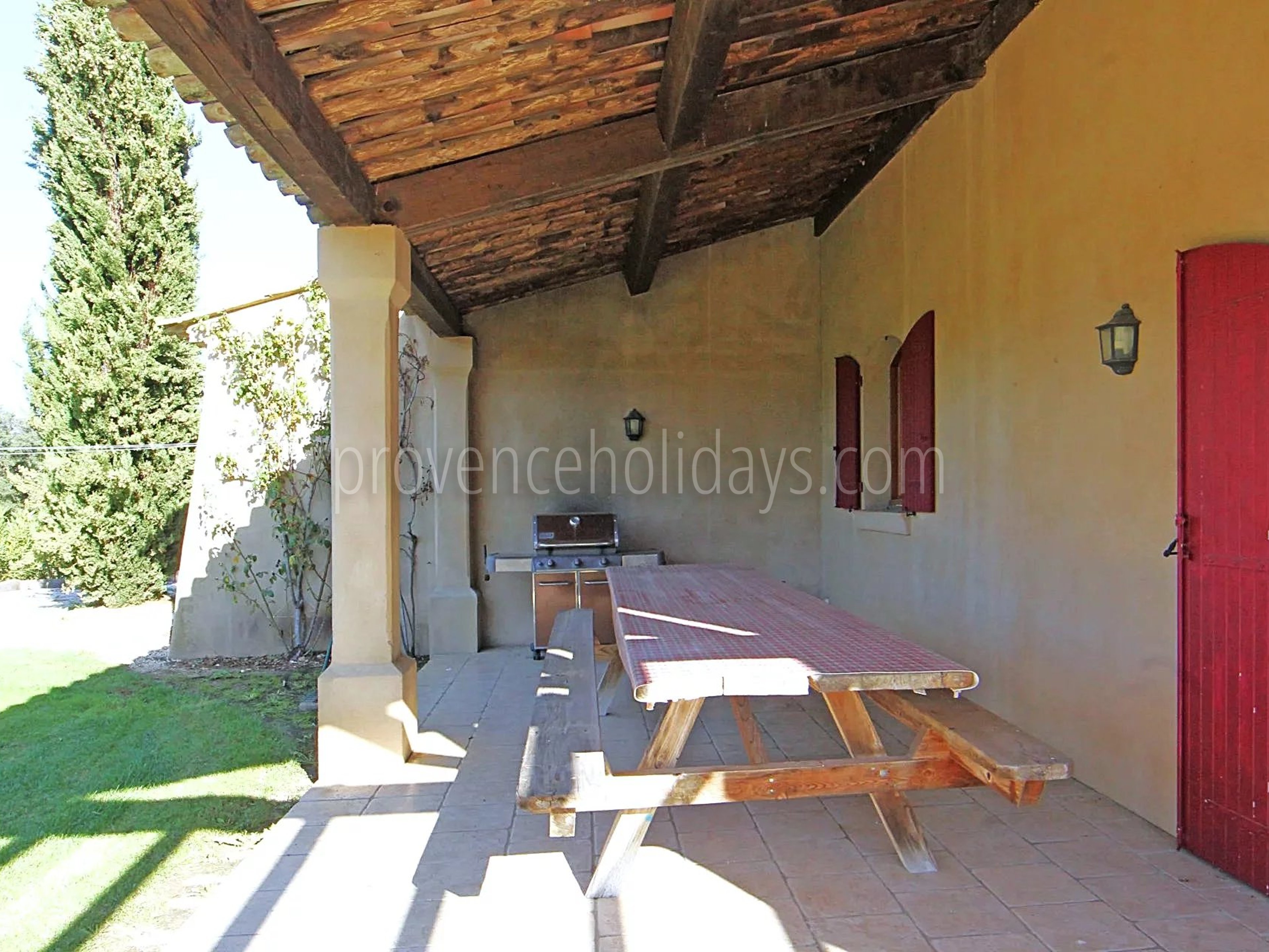 12 - Villa au cœur des vignes à Grimaud: Villa: Exterior