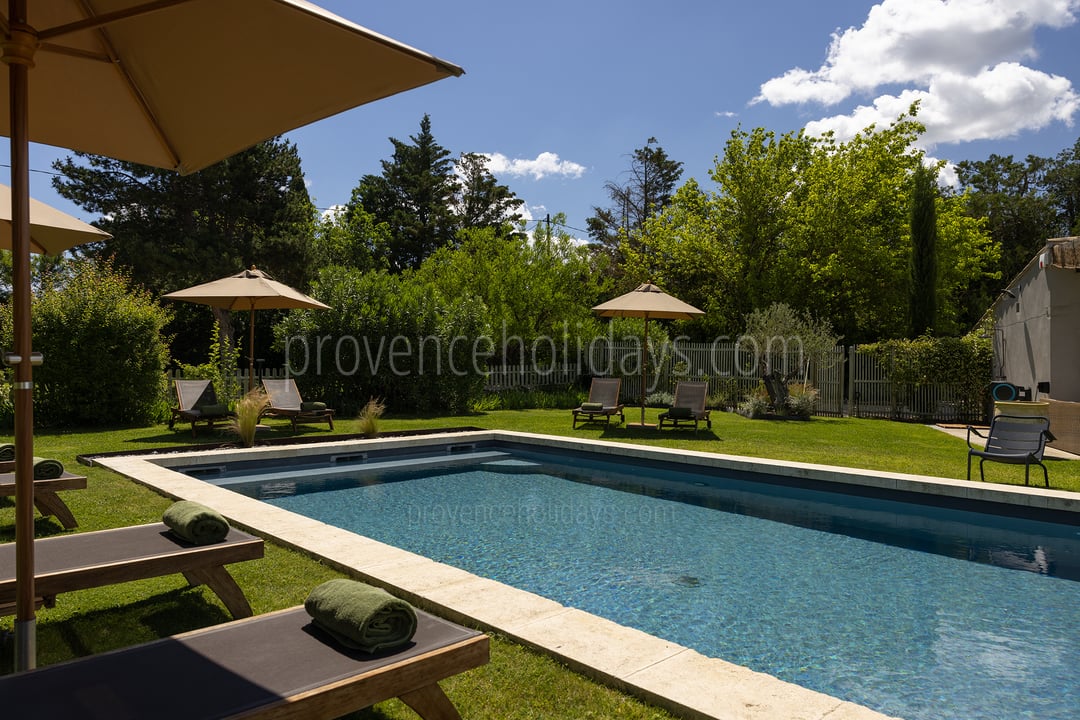 7 - Maison Eyragues: Villa: Pool