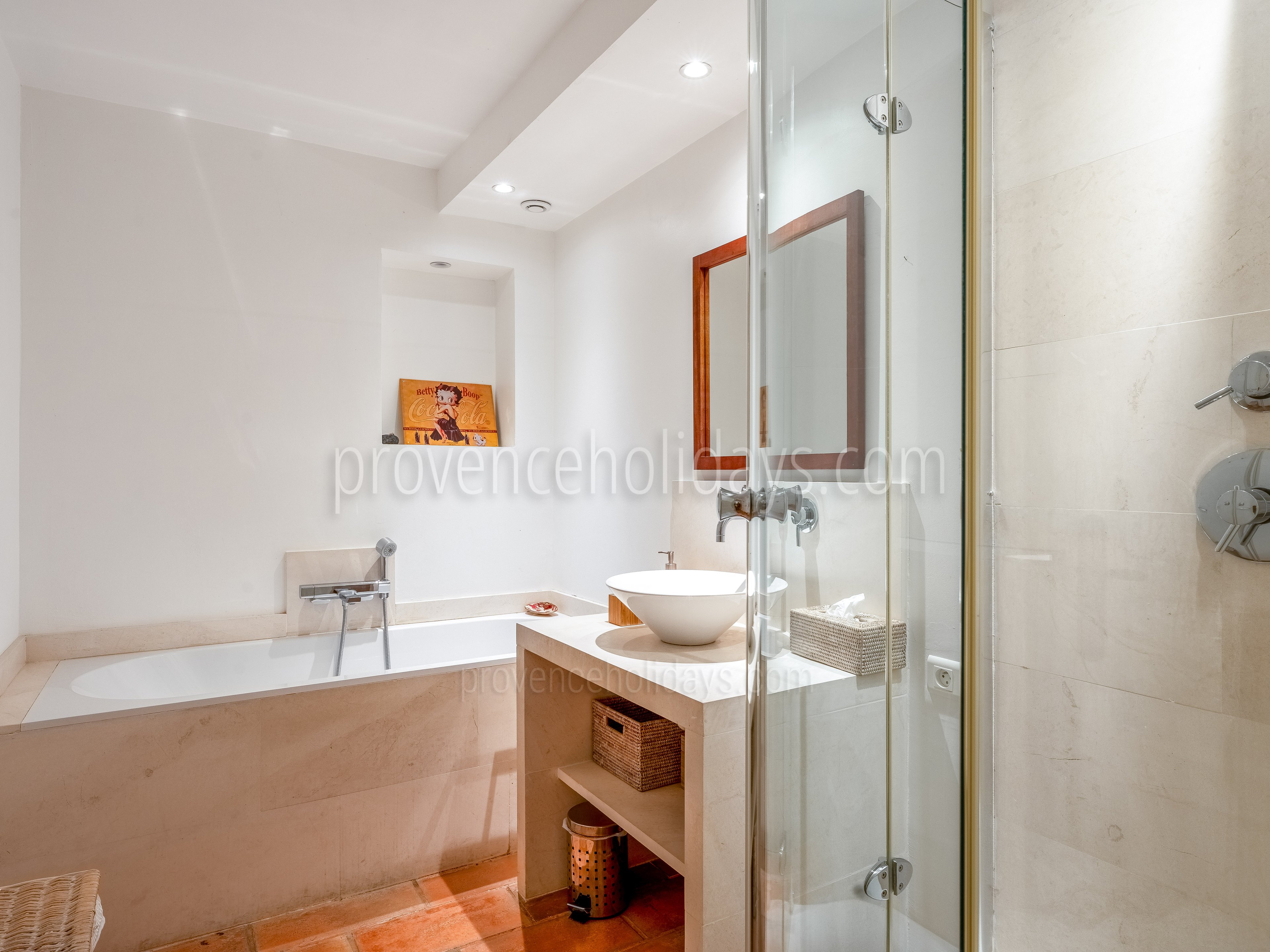 20 - Mas Esdanitof: Villa: Bathroom