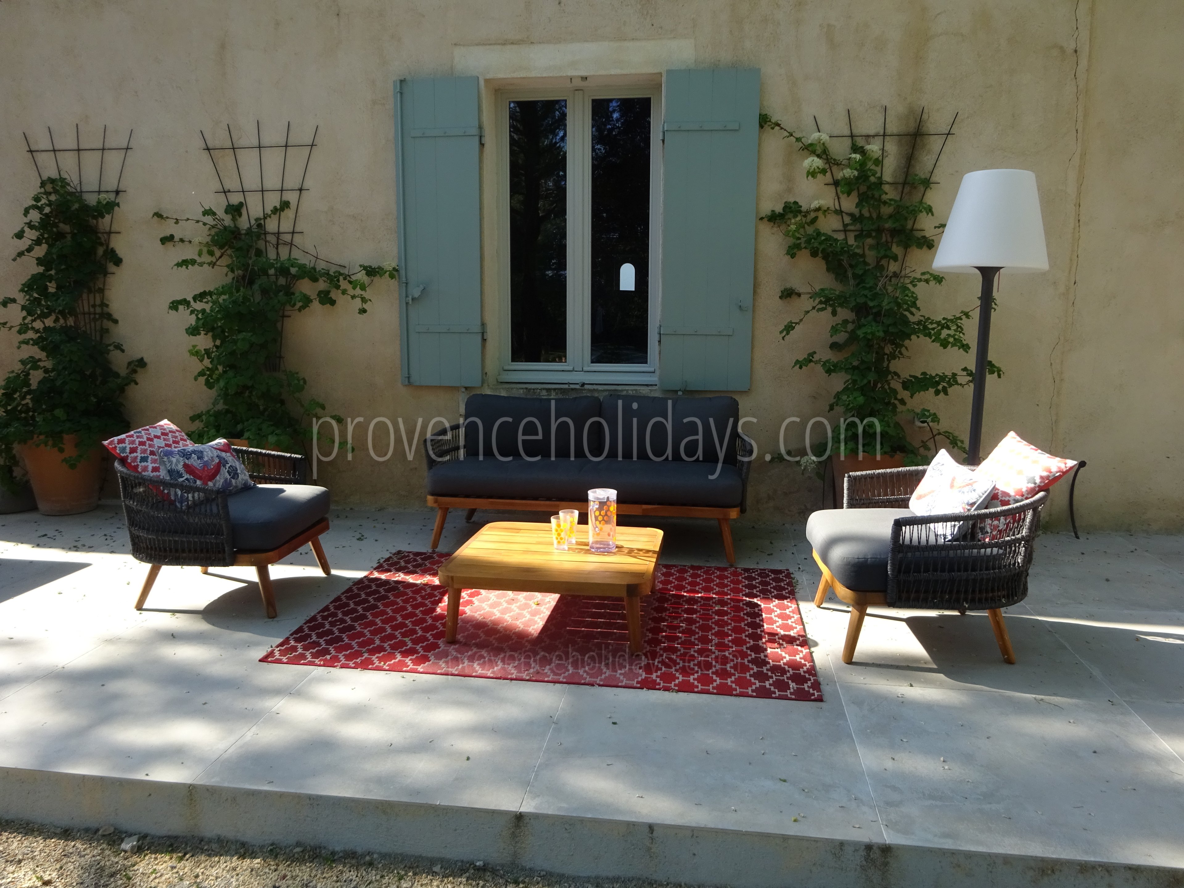 10 - Mas Art et Soleil: Villa: Exterior