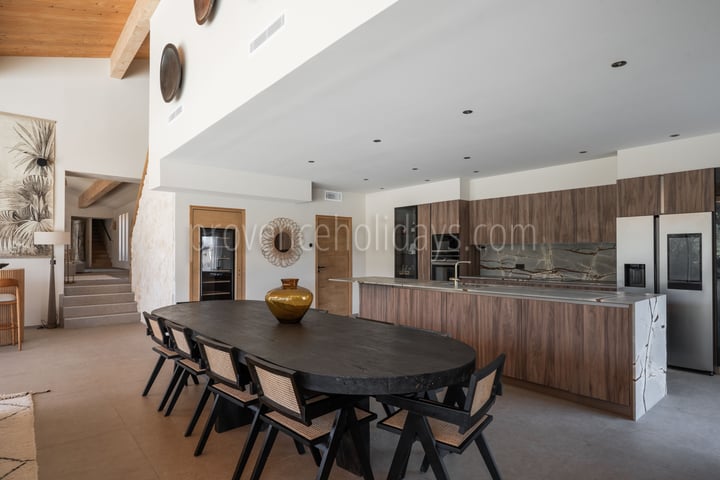 22 - L\'Oliveraie d\'Eygalieres: Villa: Interior