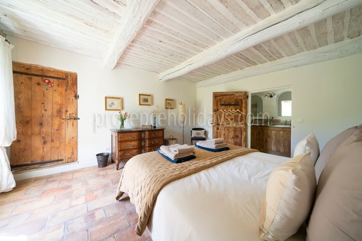 80 - La Bastide Neuve: Villa: Bedroom