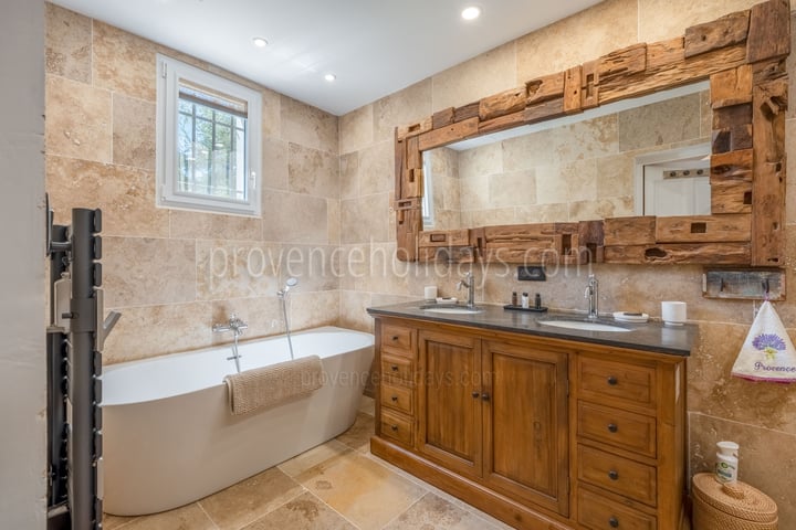 46 - Bastide des Chênes: Villa: Bathroom