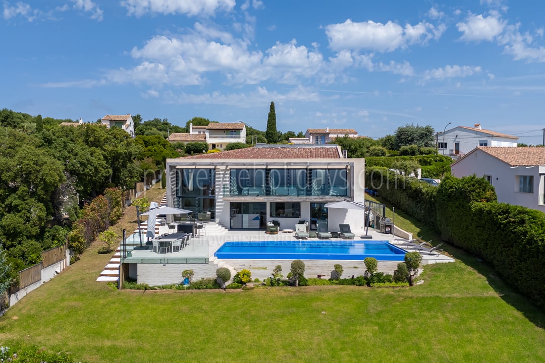 Villa zu mieten, 5 Minuten von den Stränden entfernt, mit Meerblick und Pool
