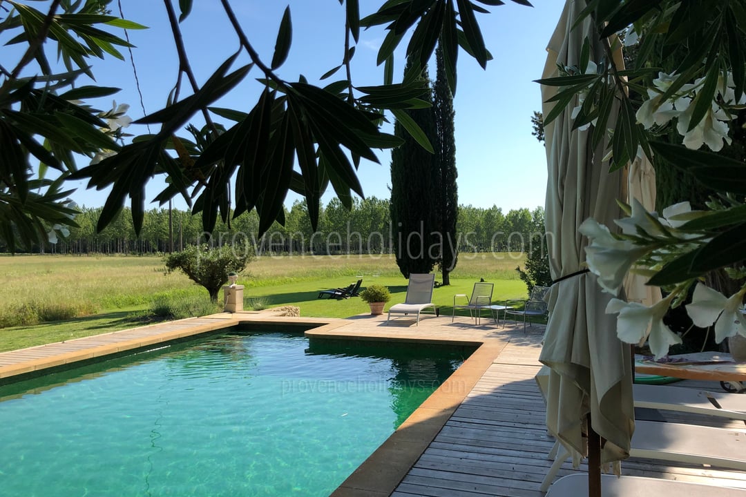 31 - Mas du Vaucluse: Villa: Pool