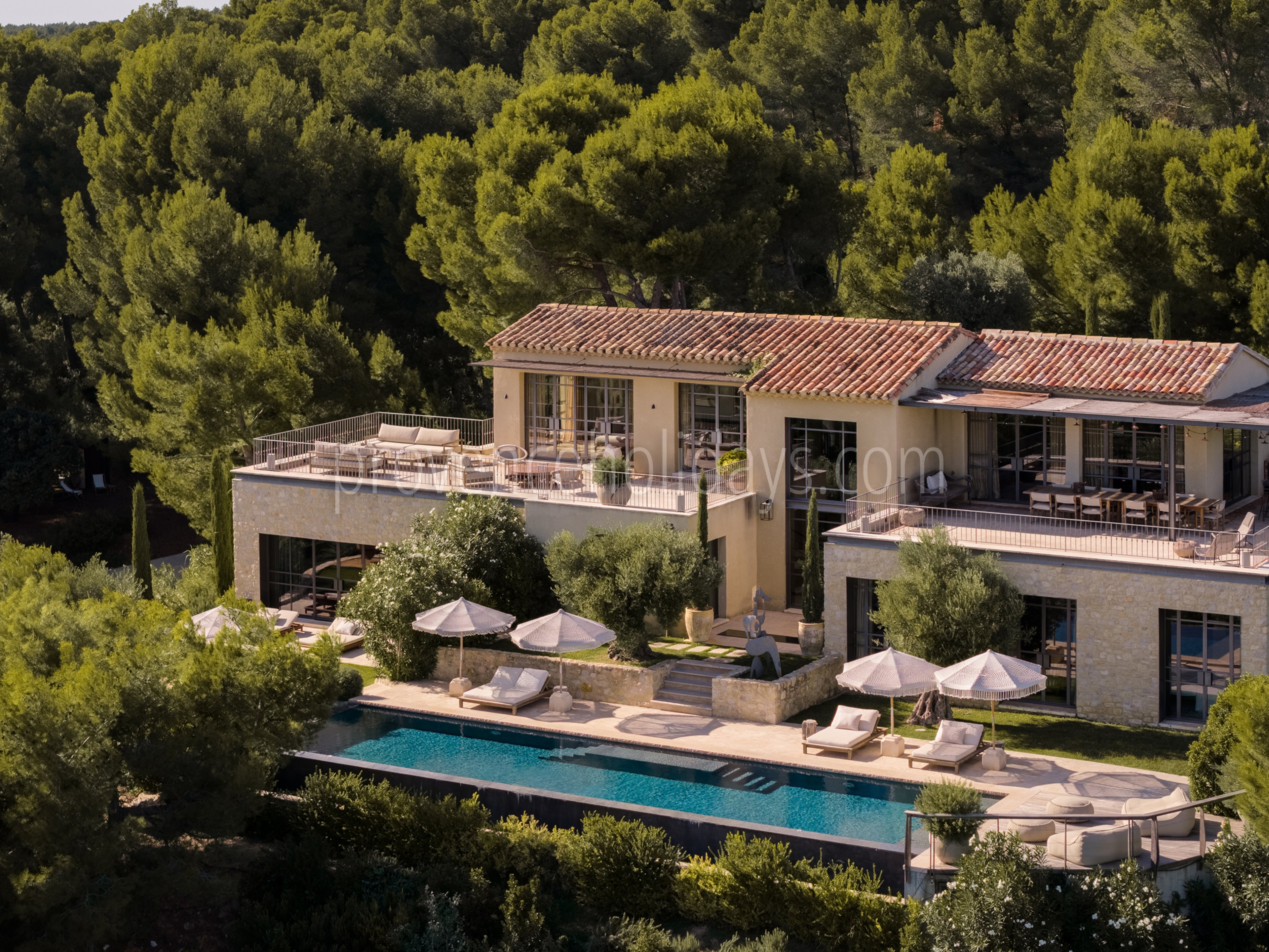 2 - Villa Paradis: Villa: Exterior