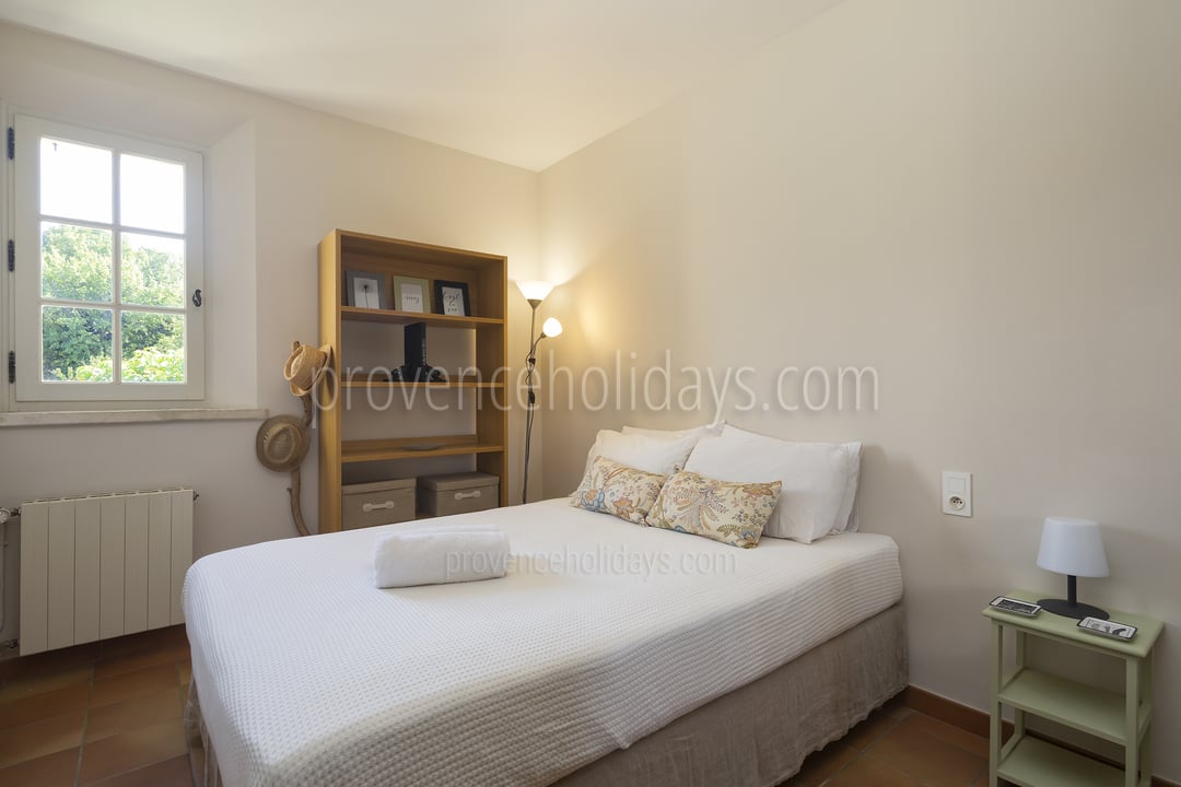 21 - Mas du Sud: Villa: Bedroom