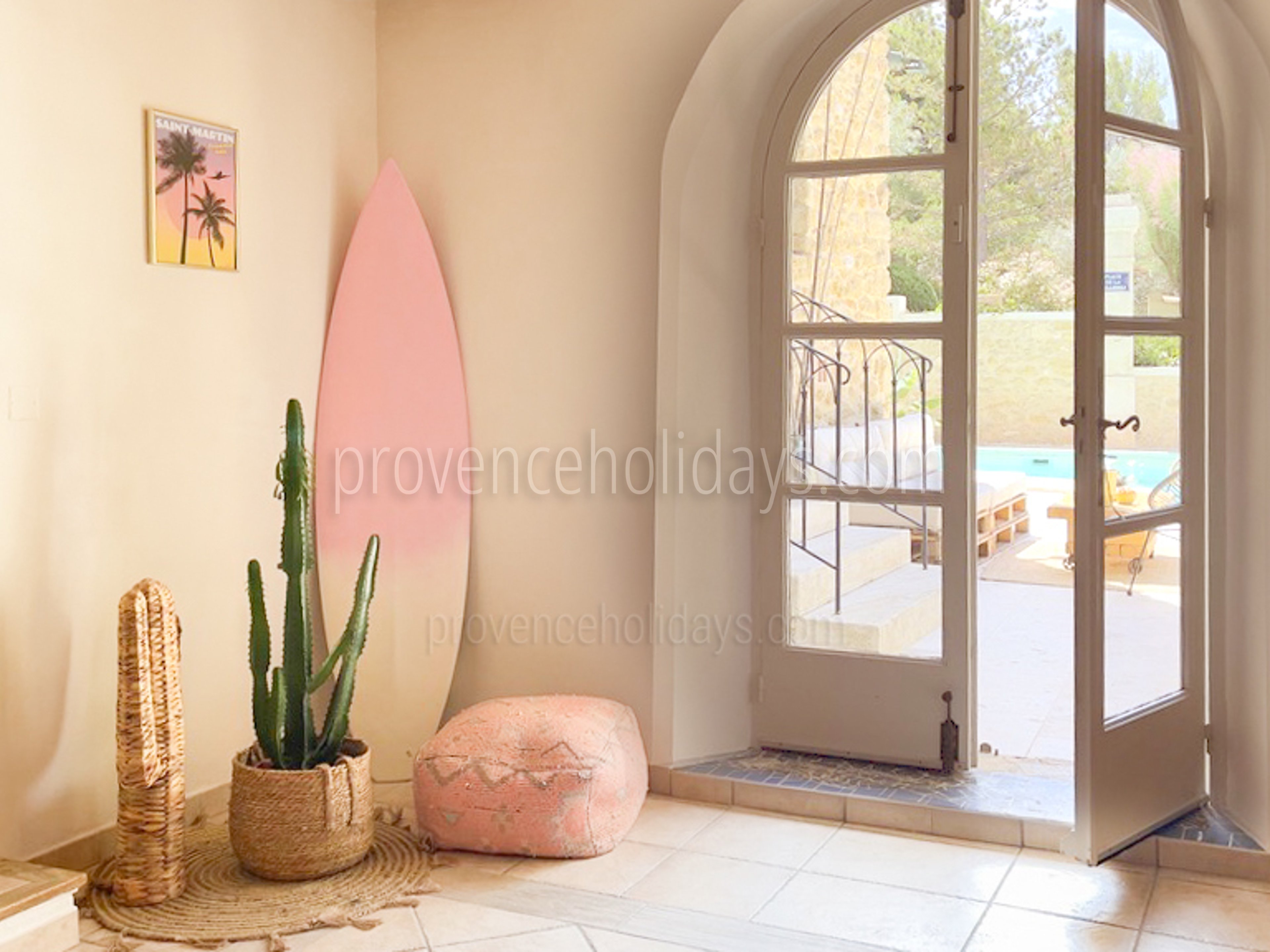 17 - Le Mas Chopin: Villa: Interior