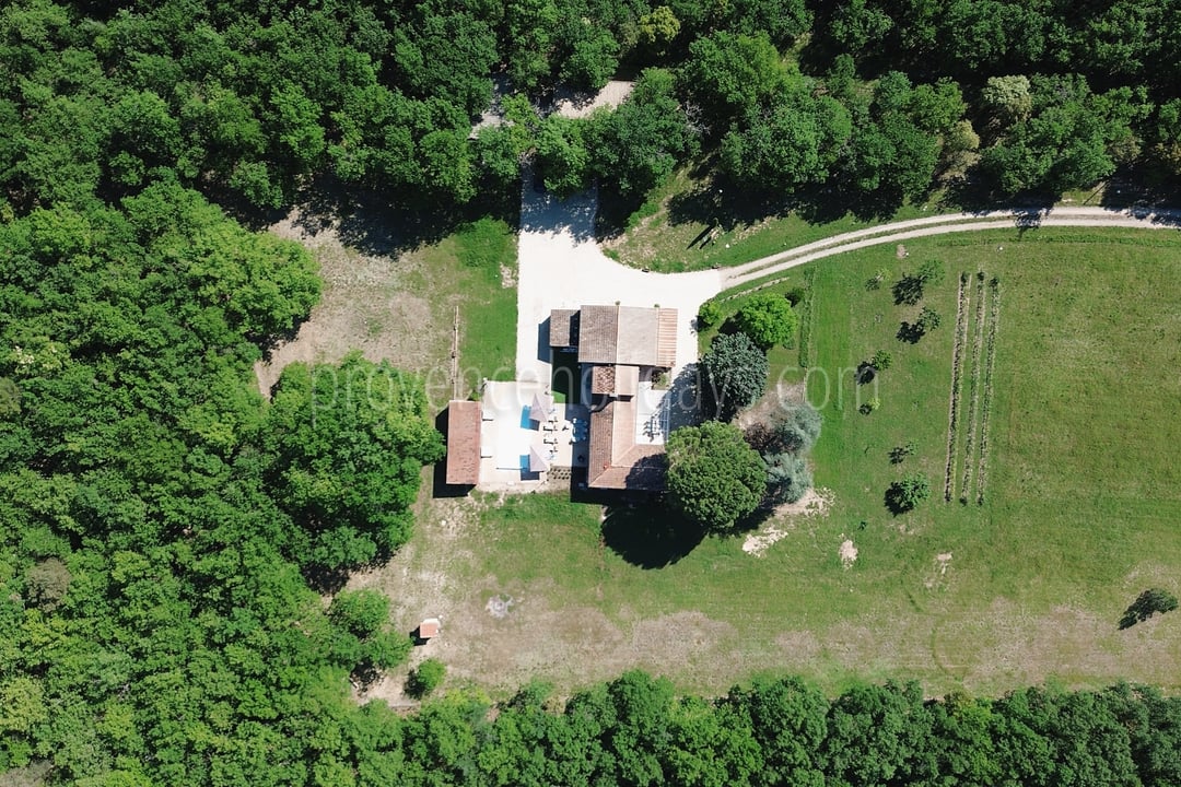 23 - Mas Trabail: Villa: Exterior