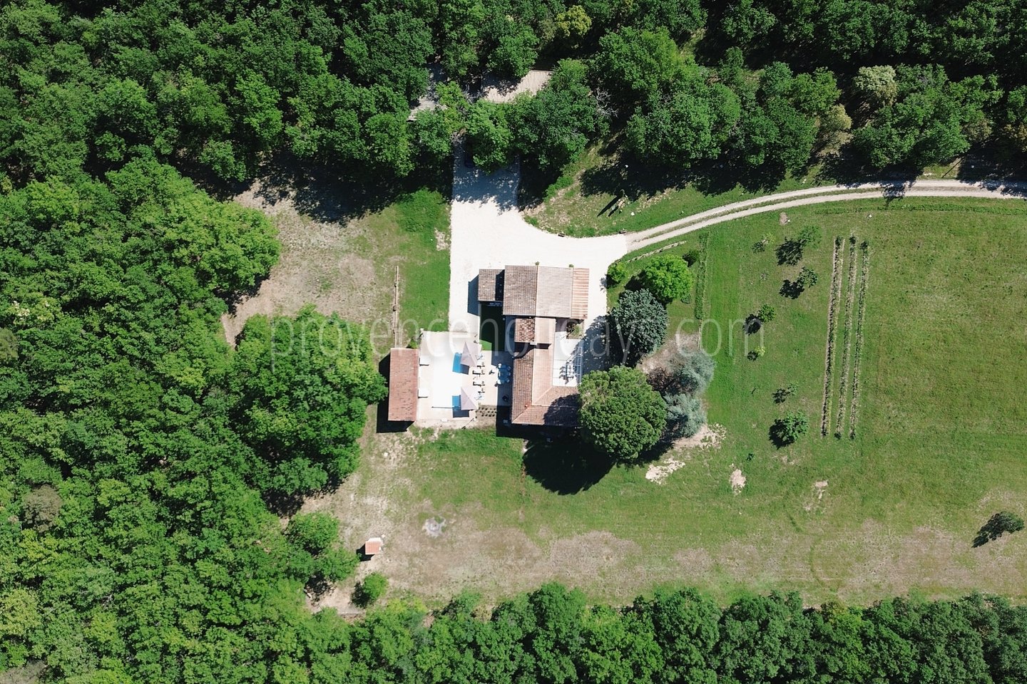23 - Mas Trabail: Villa: Exterior