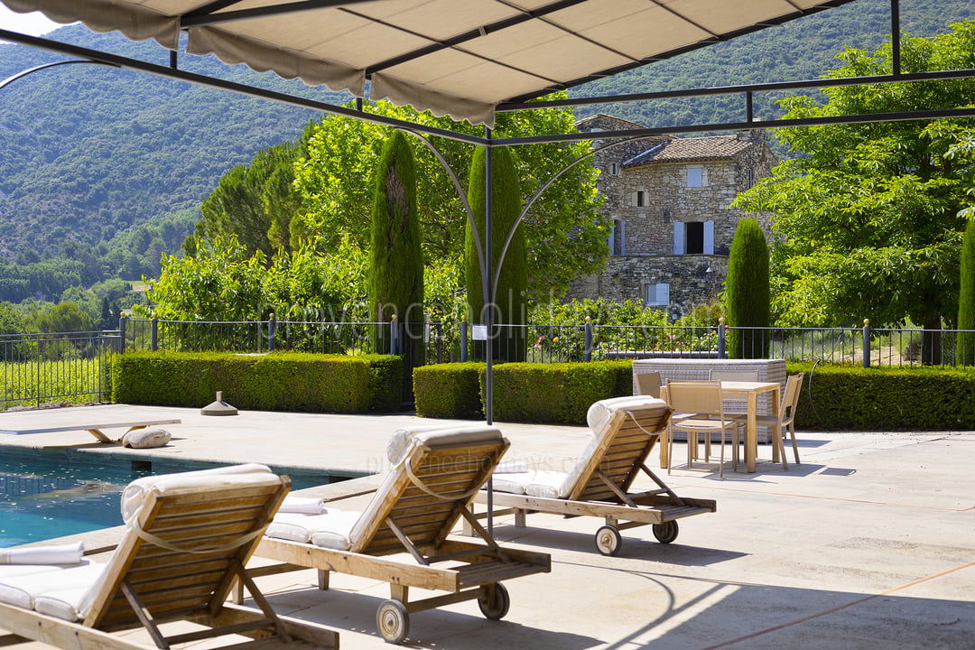 25 - La Roseraie: Villa: Pool