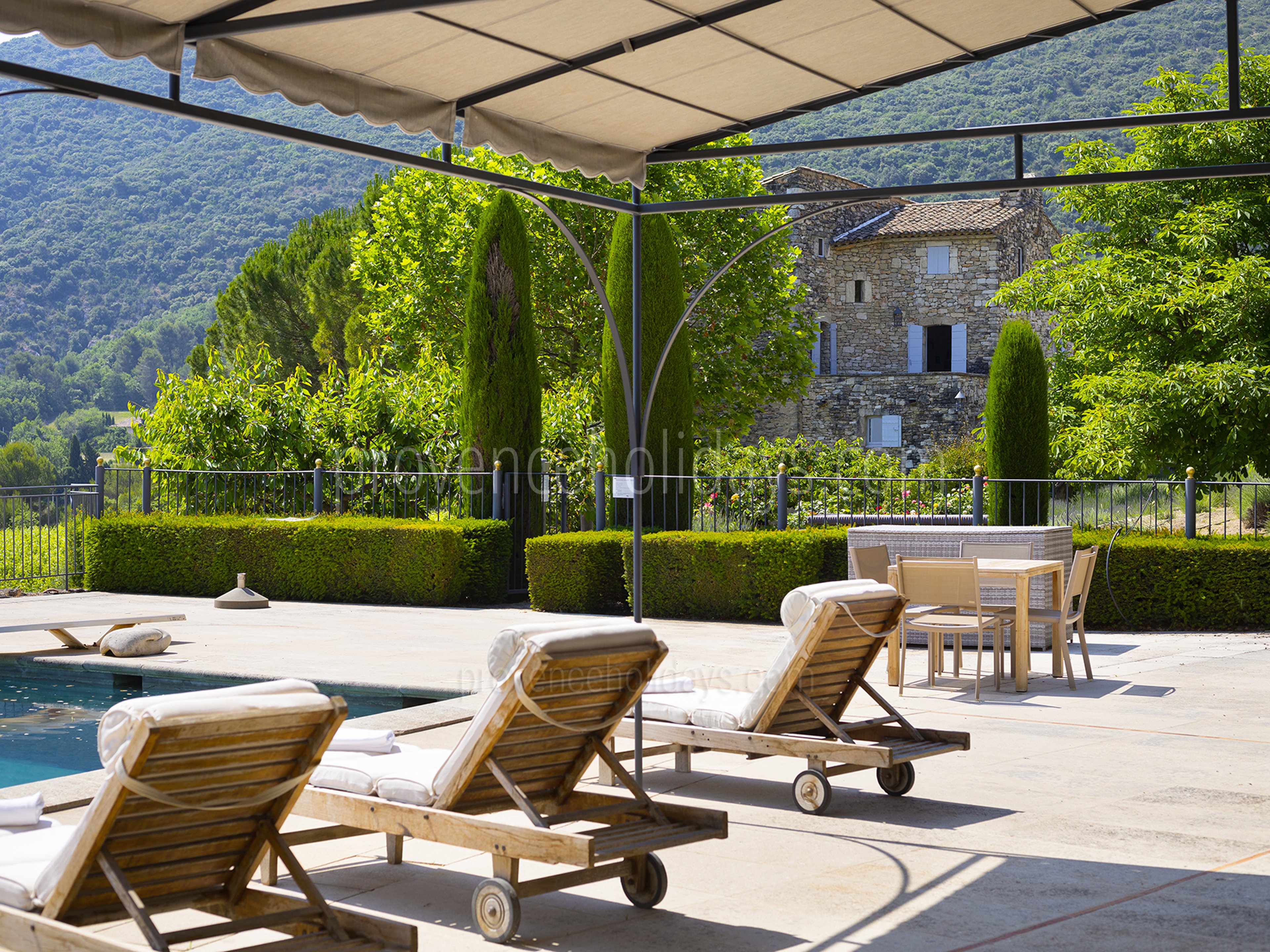 25 - La Roseraie: Villa: Pool