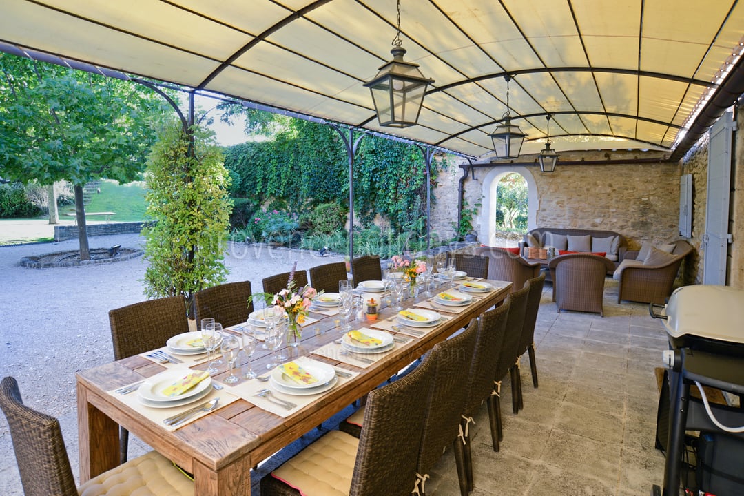 6 - Mas Bonnieux: Villa: Interior